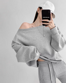 Off shoulder sweatshirt set up