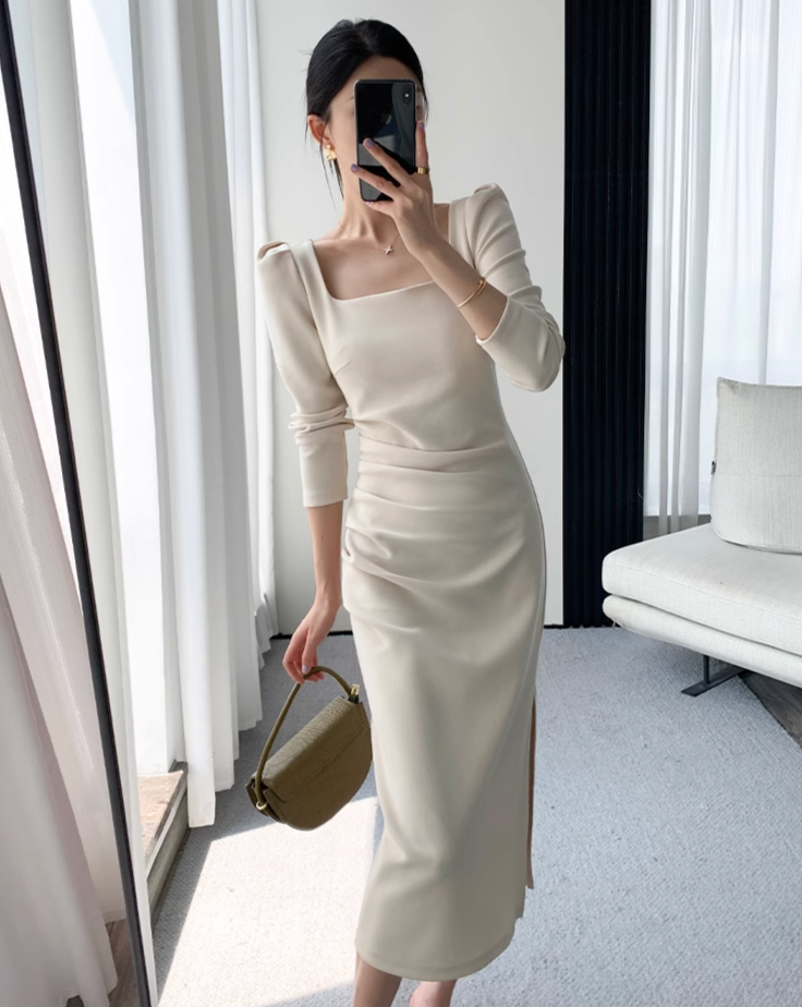 Elegant tight square neck dress（長袖）