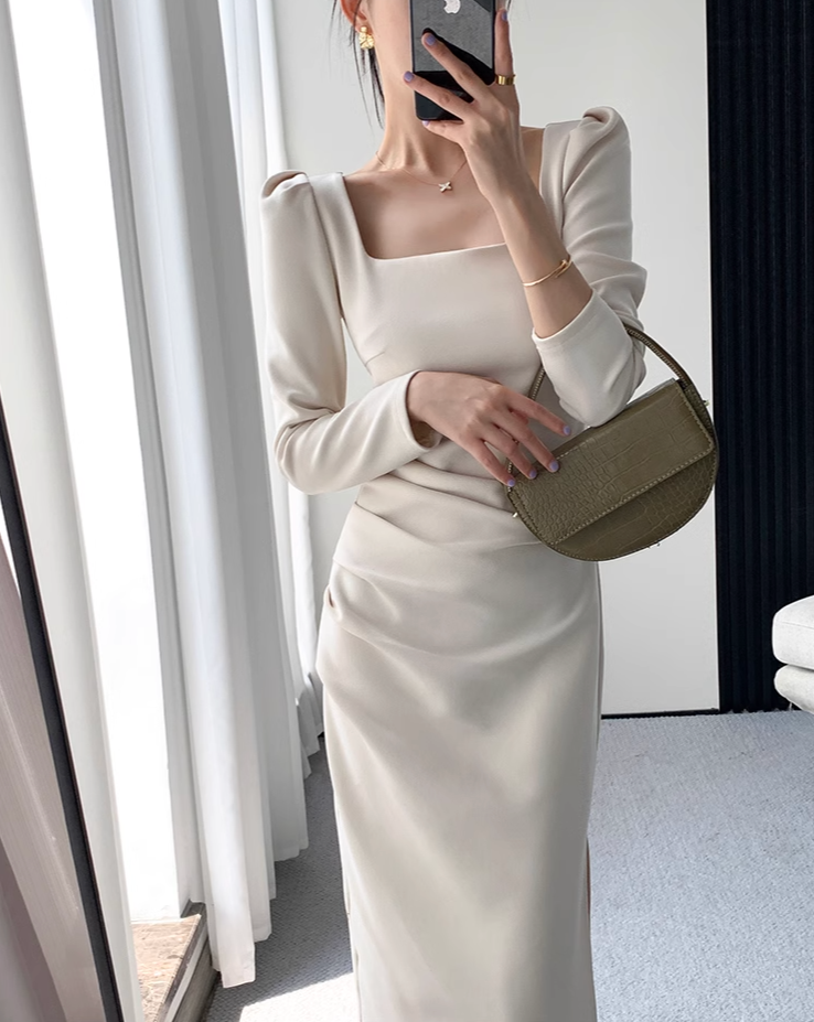 Elegant tight square neck dress（長袖）