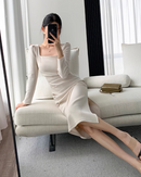 Elegant tight square neck dress（長袖）