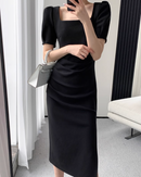 Elegant tight square neck dress （半袖）