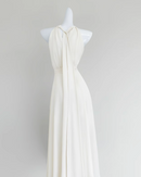 Back ribbon halterneck dress