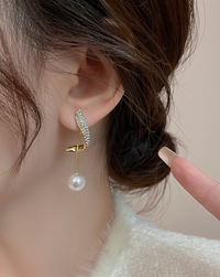 Ennui pearl earrings