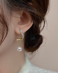 Ennui pearl earrings