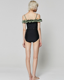 Chest frill ennui swimwear